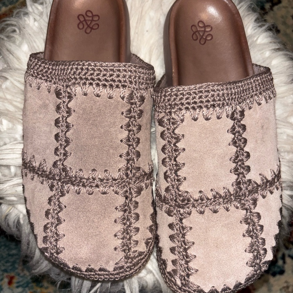 The Sak Bolinas Crochet Clogs - Picture 4 of 9